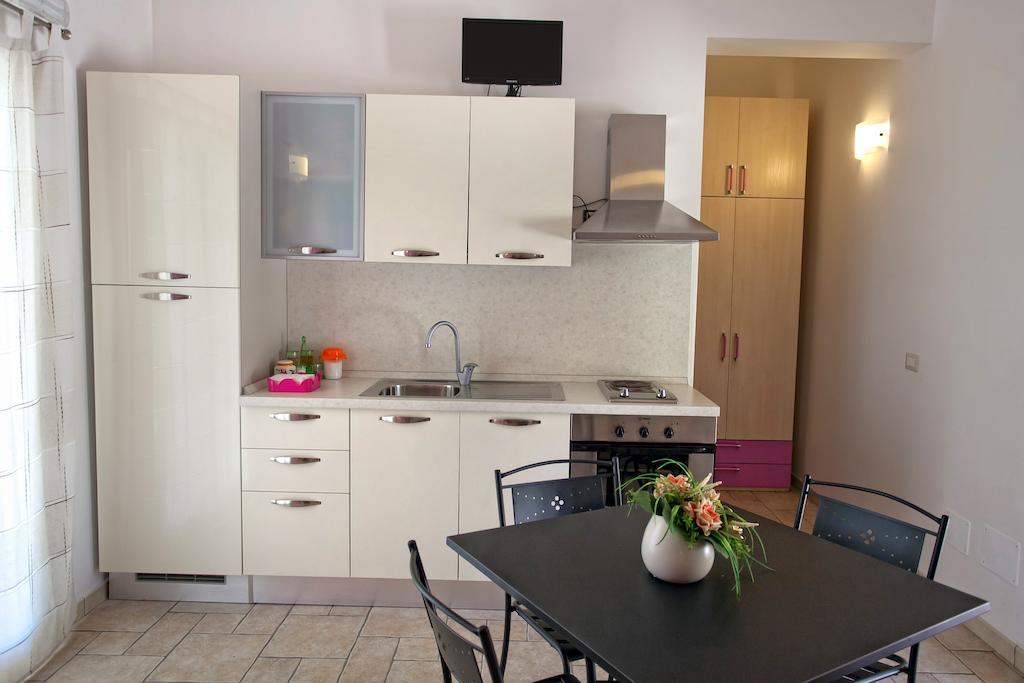 Agriturismo La Collina Degli Ulivi Uggiano La Chiesa Zimmer foto
